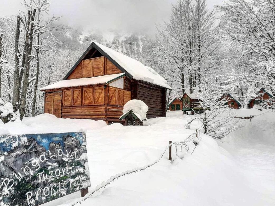 Bungalows Prokletije Gusinje Luaran gambar